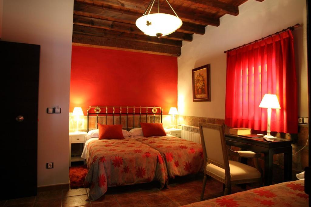 Douris Temple Hotel Soria Room photo
