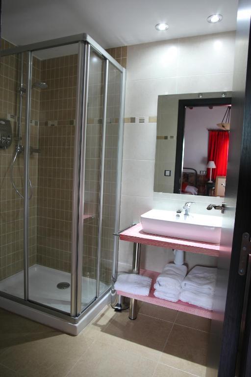 Douris Temple Hotel Soria Room photo